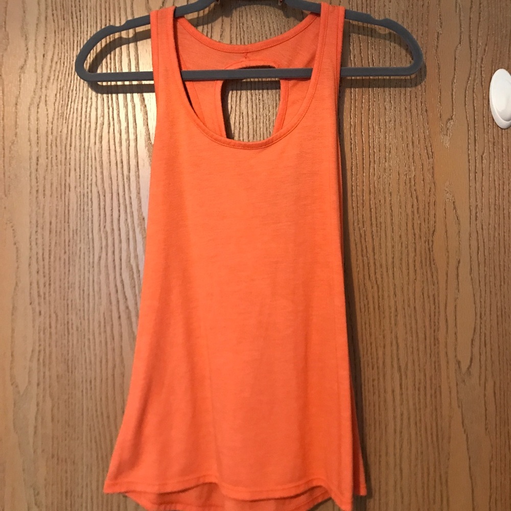 Workout Tank - Picture 2 of 6